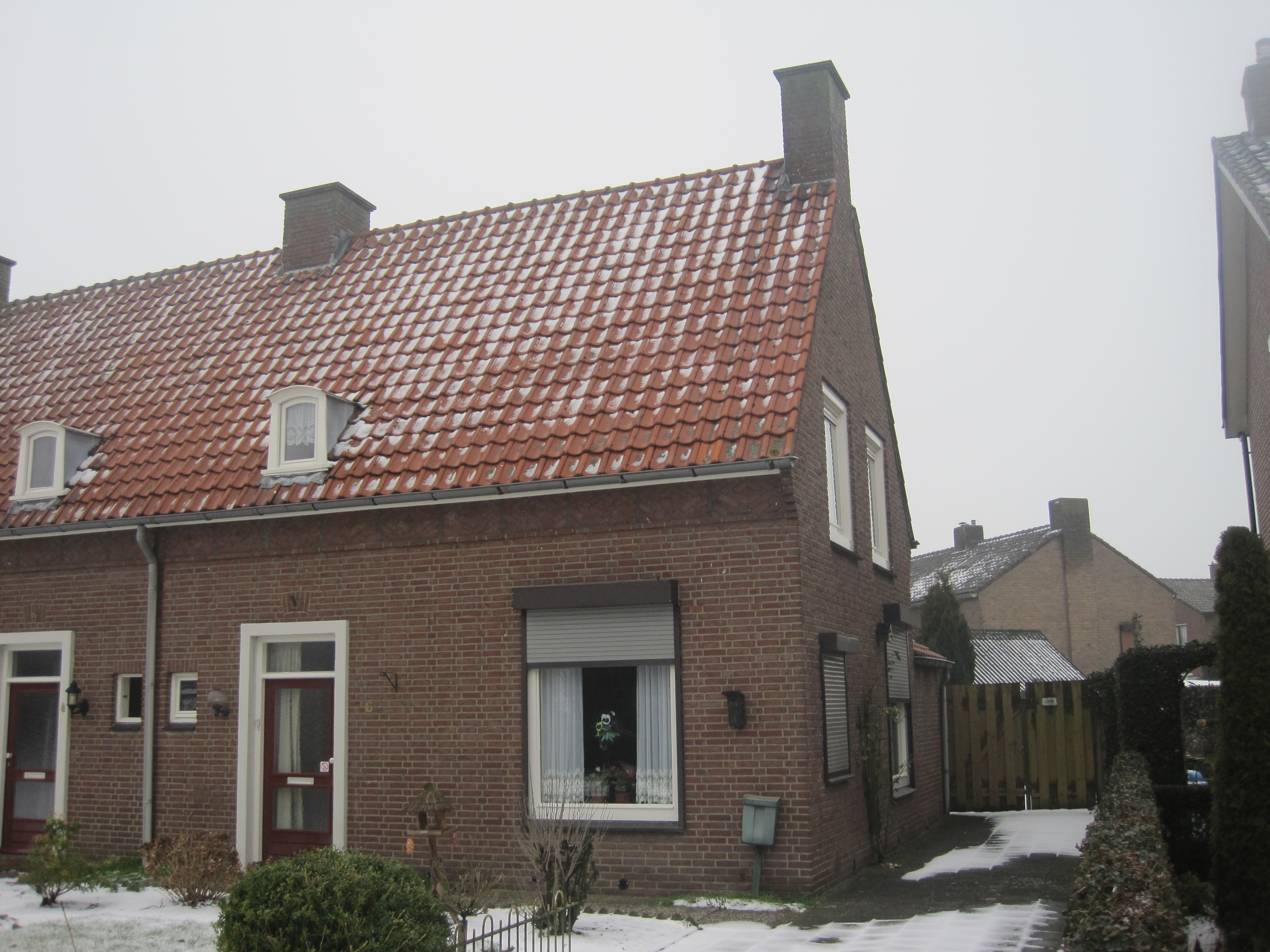 Twee-onder-één-kap te huur: Graaf Hendrikstraat 6, Braamt Braamt